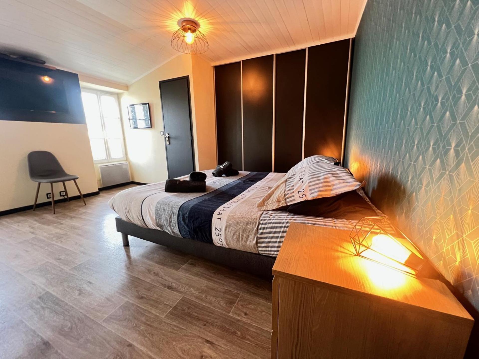 Le Phare Des Baleines Holiday home
