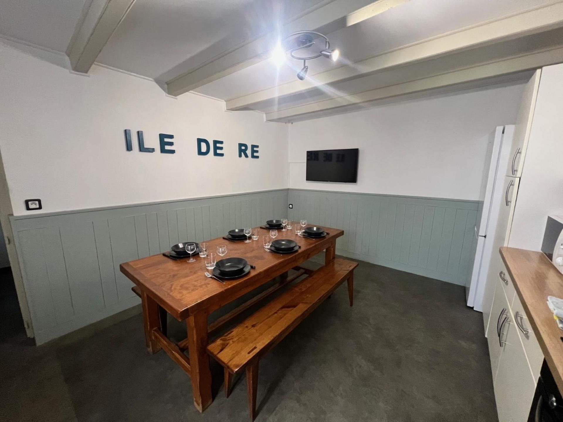Le Phare Des Baleines Holiday home