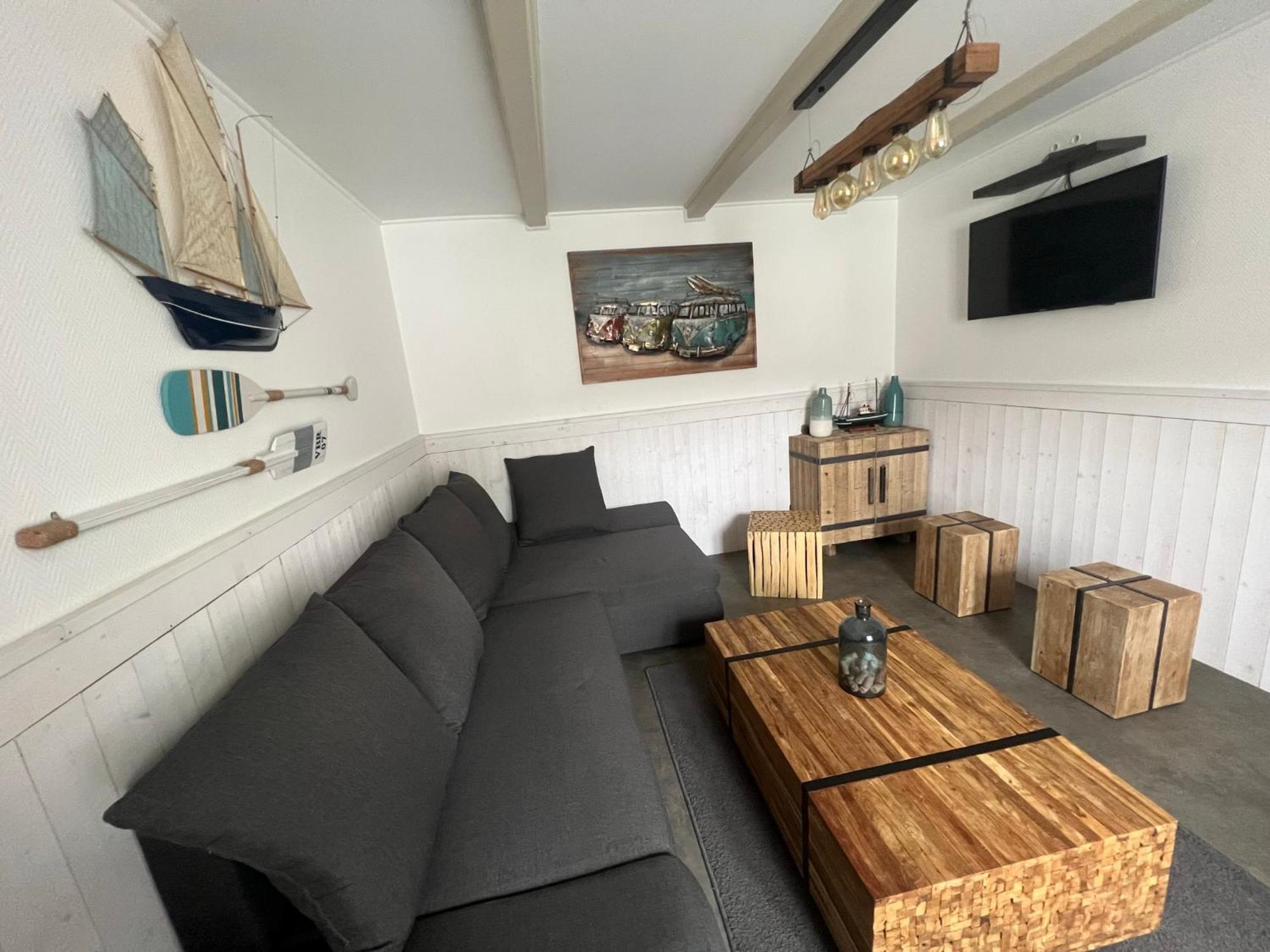 Le Phare Des Baleines Holiday home La Flotte